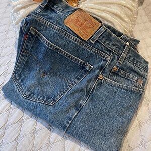Men’s Levi jeans, 505